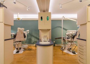 Victoria-BC-Dentist-Oak-Bay-Dental-Clinic-Operatory-Hallway-Photo
